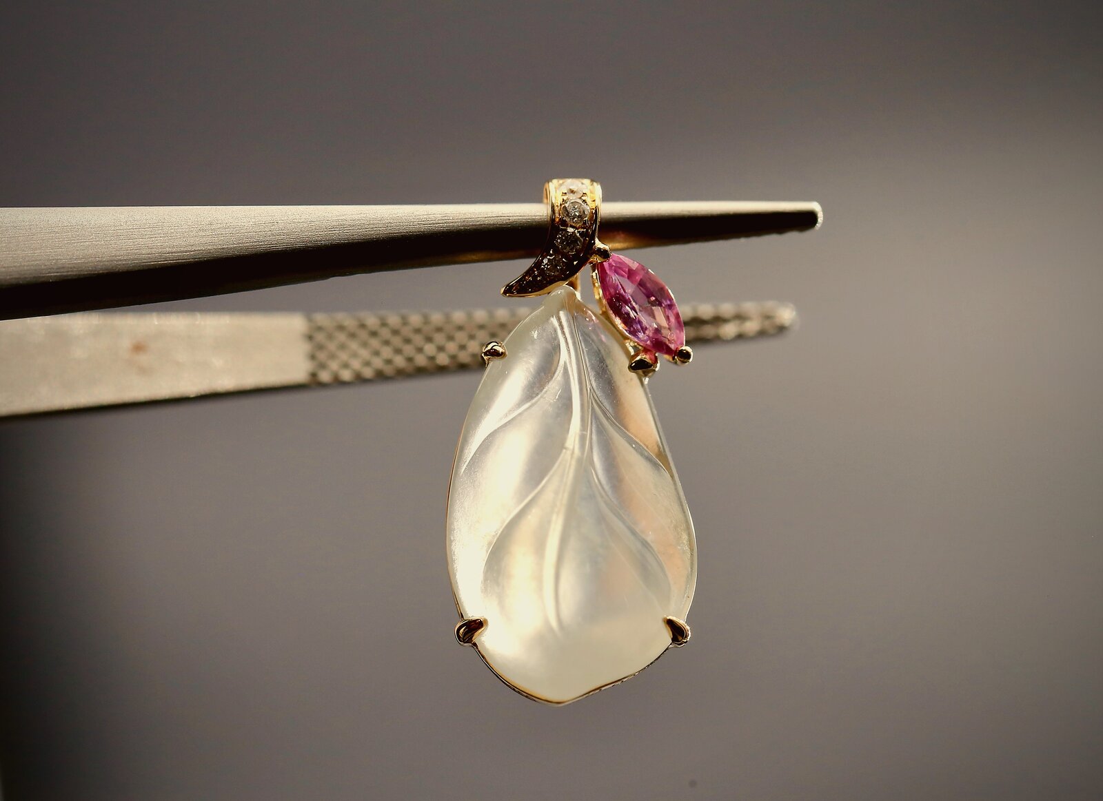 pendants, 02